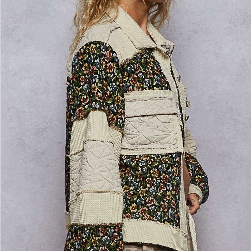 POL Mixed Floral Jacket in Cream and Black - Picture 2 of 4